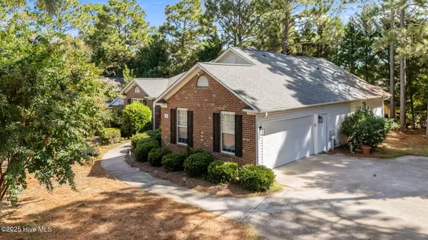 Pinehurst, NC 28374,8 Piedmont LN