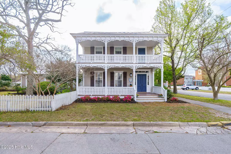 200 Craven ST, Beaufort, NC 28516