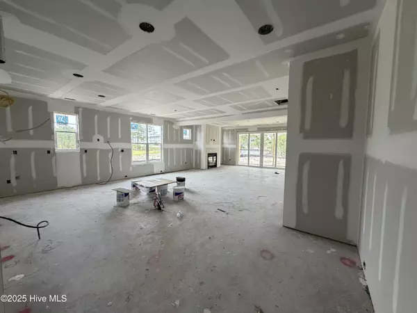 Wilmington, NC 28412,321 Longhill DR