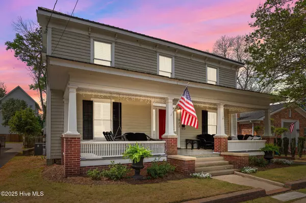 423 E Main ST, Washington, NC 27889