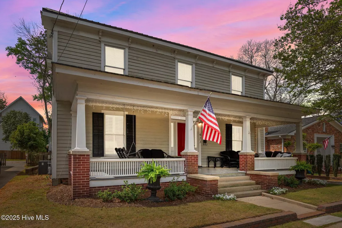 Washington, NC 27889,423 E Main ST