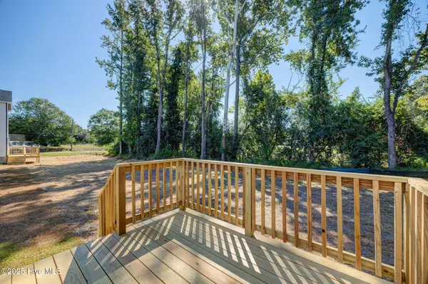 Burgaw, NC 28425,205 W Williams ST