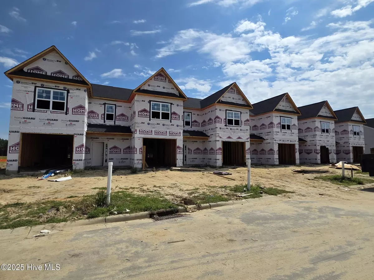 Greenville, NC 27834,2001 Newbury WAY #C