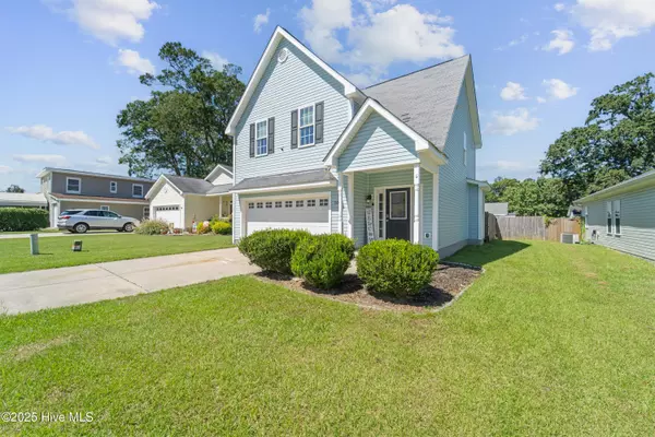 Richlands, NC 28574,105 Trenton ST