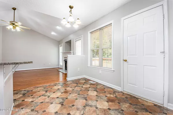 Smithfield, NC 27577,24 Bradford ST