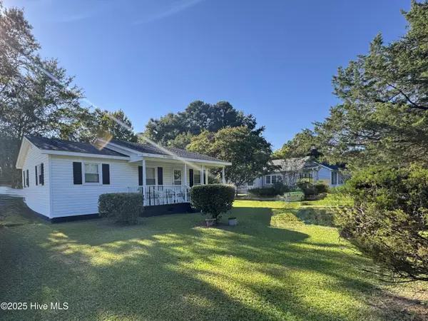 Hubert, NC 28539,133 Kellumtown RD