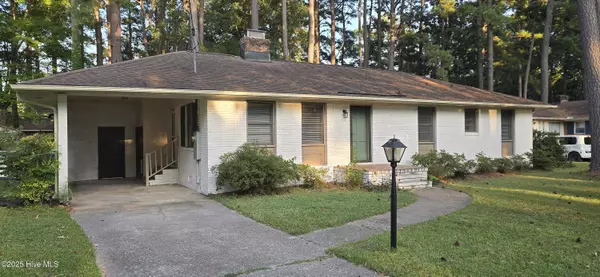 209 Belvedere DR, Greenville, NC 27834