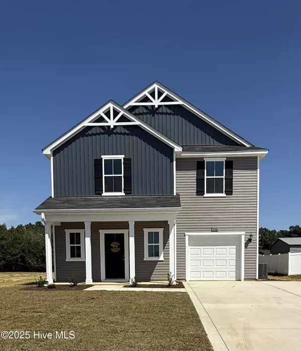 520 Melbourne DR, Raeford, NC 28376