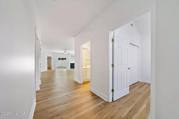 Southport, NC 28461,4918 Dreamweaver CT #Unit 2