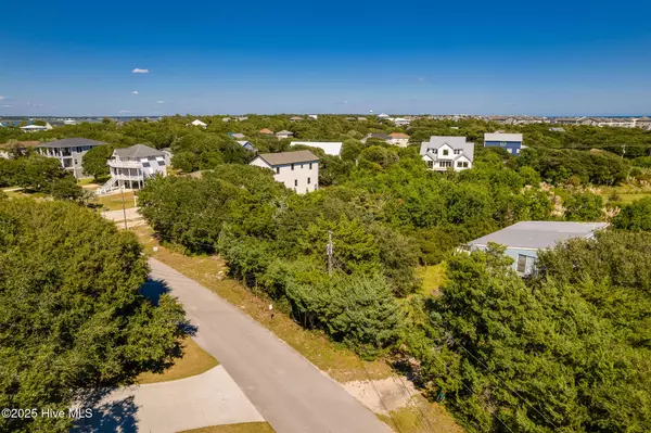 Emerald Isle, NC 28594,308 Channel DR