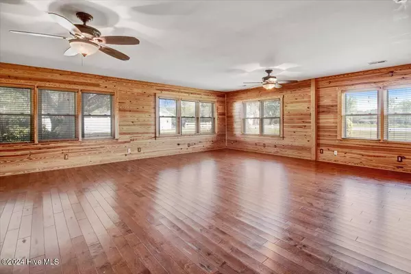 Pink Hill, NC 28572,1084 Jonestown RD