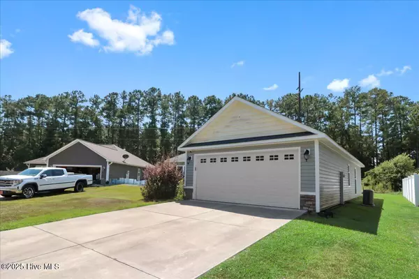 New Bern, NC 28560,3609 Delesa CT