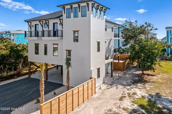 Holden Beach, NC 28462,1031 Coquina Cove DR