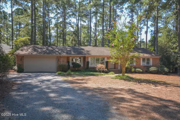Pinehurst, NC 28374,6 White Birch LN