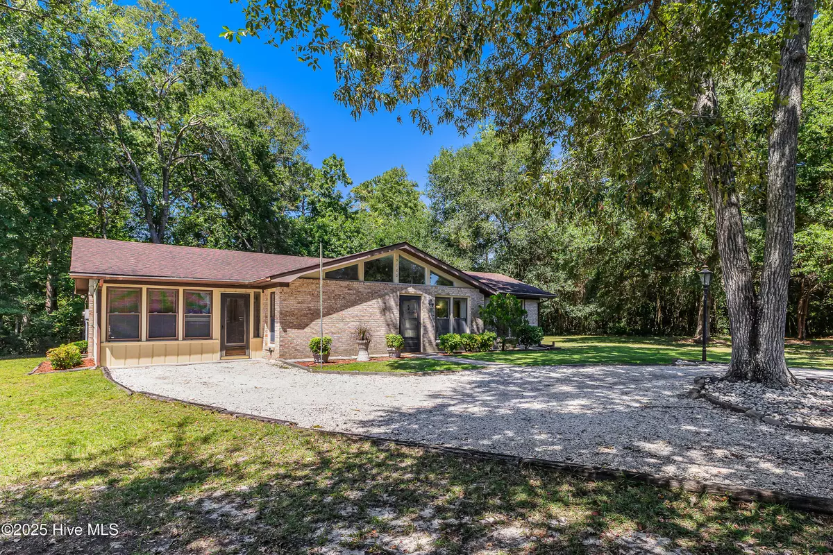 Calabash, NC 28467,9160 Brick LNDG SW