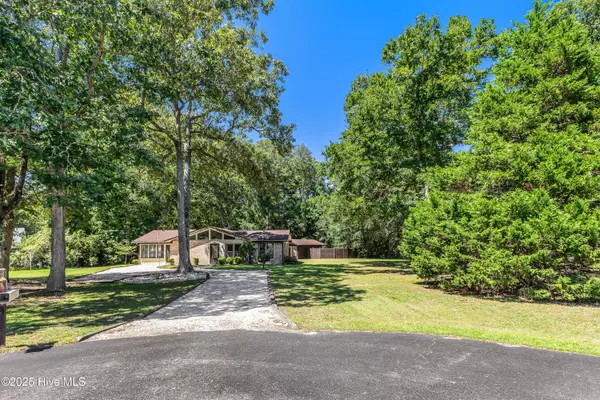Calabash, NC 28467,9160 Brick LNDG SW