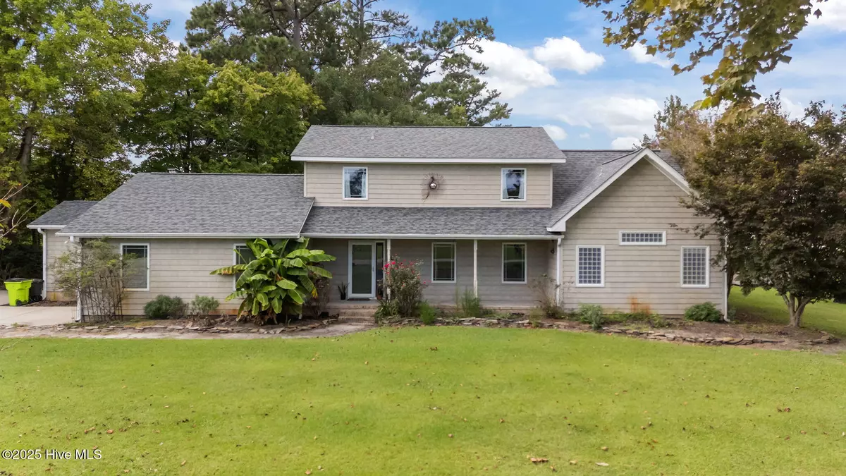 New Bern, NC 28560,102 Trevino LN