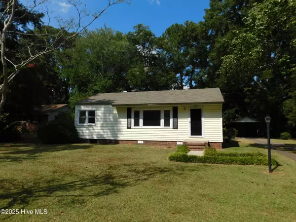 Laurinburg, NC 28352,210 Homer ST