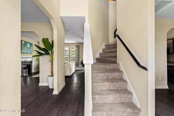 Jacksonville, NC 28546,913 Courthouse XING