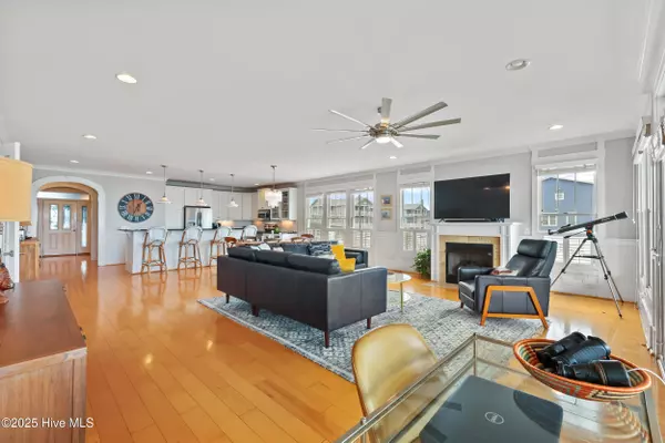 Kure Beach, NC 28449,301 Fort Fisher BLVD S #B