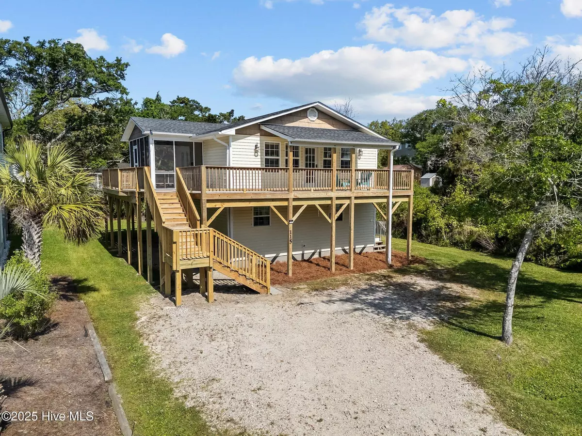 Oak Island, NC 28465,115 SE 43rd ST