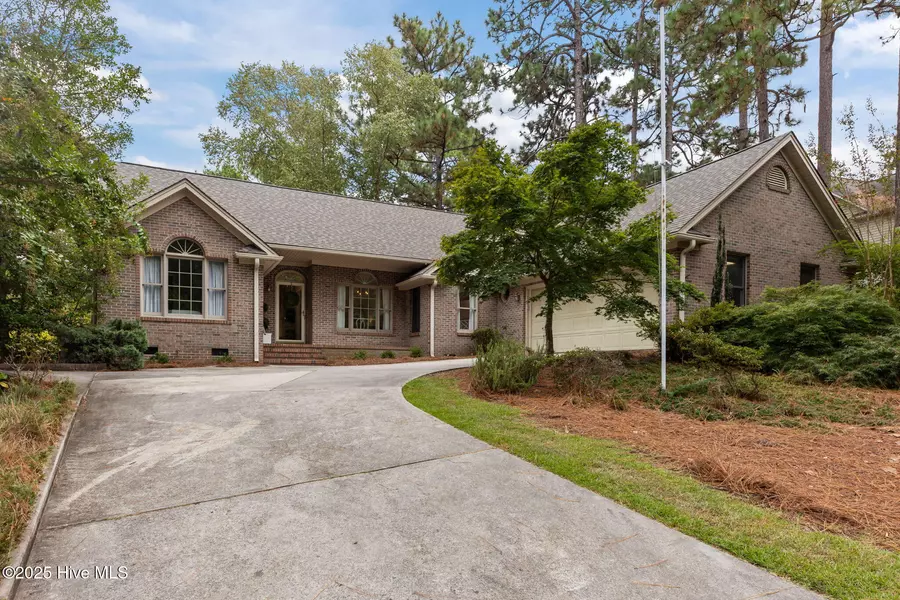 170 Bridle Path CIR, Pinehurst, NC 28374