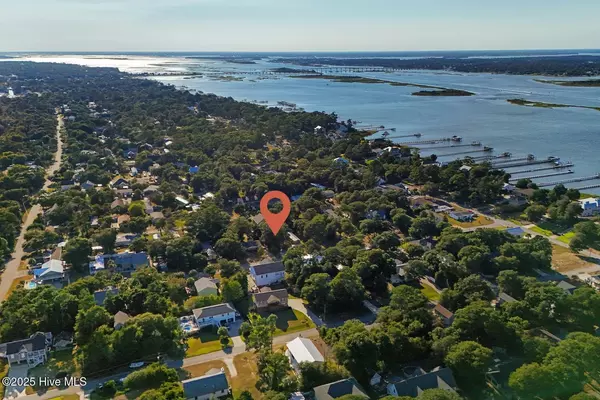 Emerald Isle, NC 28594,315 Bogue Inlet DR