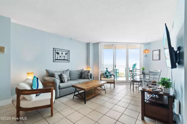 North Topsail Beach, NC 28460,2000 New River Inlet RD #3305