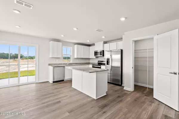 Winnabow, NC 28479,2033 Lewis Creek CIR NE