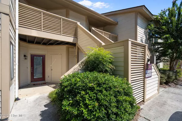 Wilmington, NC 28412,147 Longstreet DR #Apt 101
