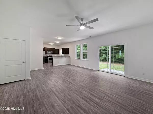 Elizabeth City, NC 27909,510 Princess Anne CIR