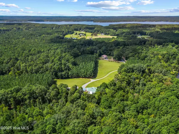 Apex, NC 27523,345 Rays DR