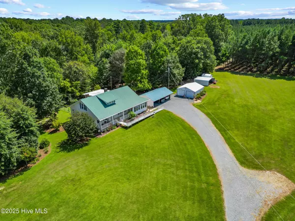 Apex, NC 27523,345 Rays DR