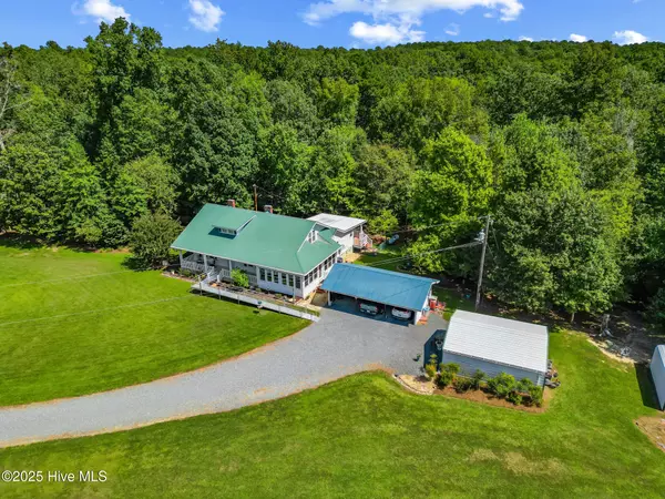 Apex, NC 27523,345 Rays DR