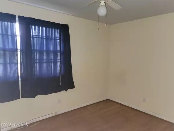 Jacksonville, NC 28540,605 Doris AVE
