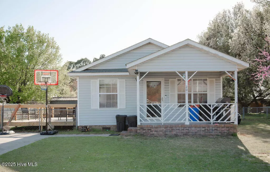 Rockingham, NC 28379,209 Crestmont DR