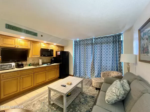 North Myrtle Beach, SC 29582,4800 S Ocean BLVD #517