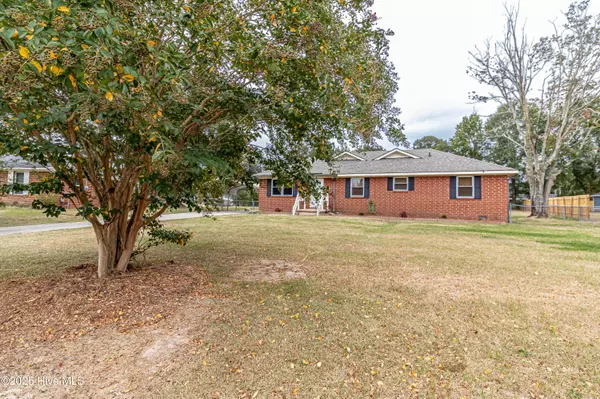 Goldsboro, NC 27530,6004 Meadow LN