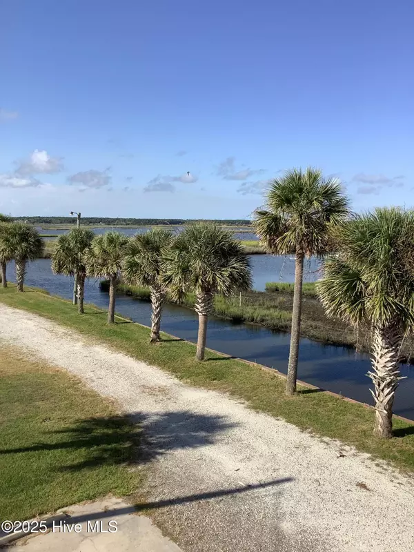 North Topsail Beach, NC 28460,111 Phil Harris LN #A & B
