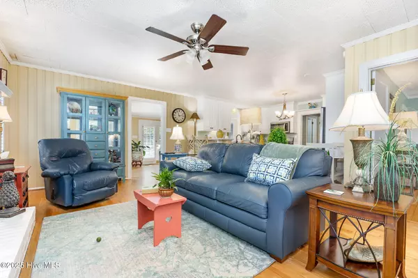 Clinton, NC 28328,1012 Raleigh RD