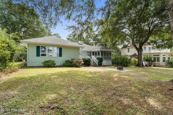 Sunset Beach, NC 28468,265 Creek View DR