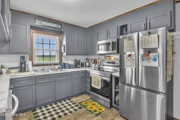 Beulaville, NC 28518,653 Old Chinquapin RD