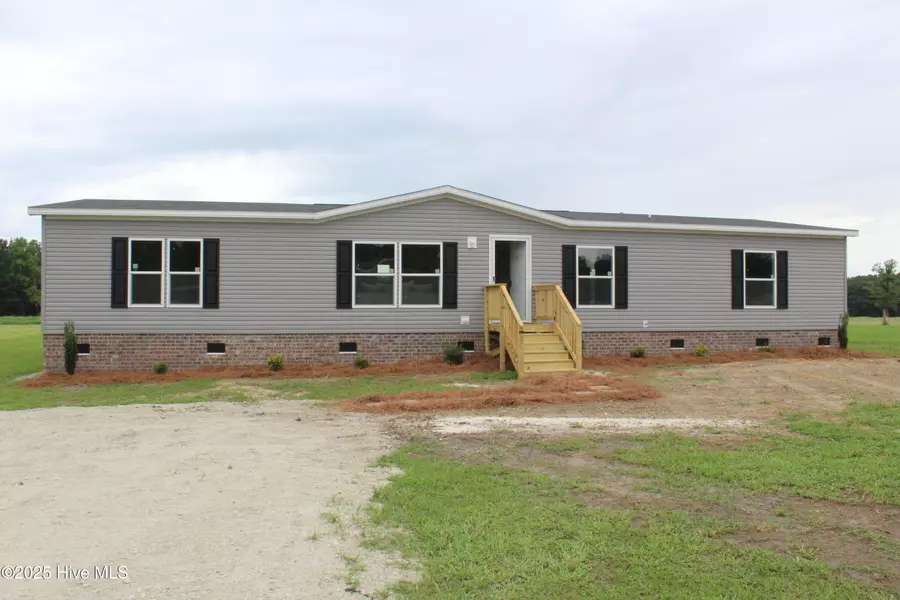 1770 Sarecta RD, Beulaville, NC 28518