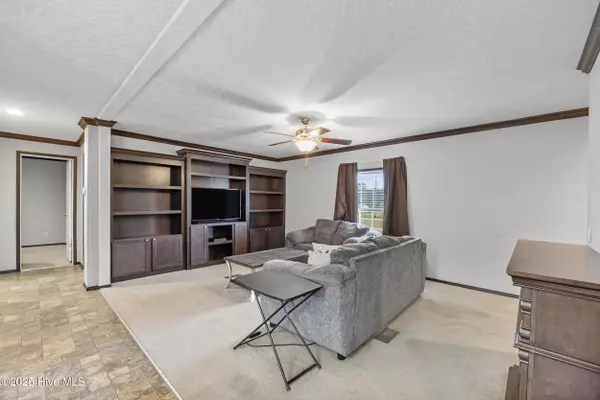 Elizabethtown, NC 28337,68 Old Hickory LN