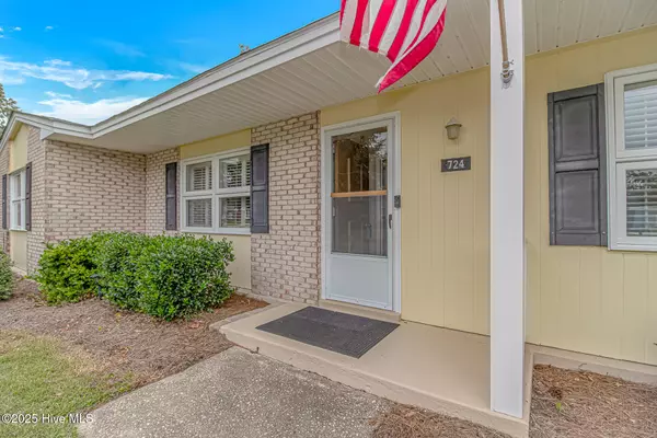 Myrtle Beach, SC 29577,724 Sycamore AVE #724