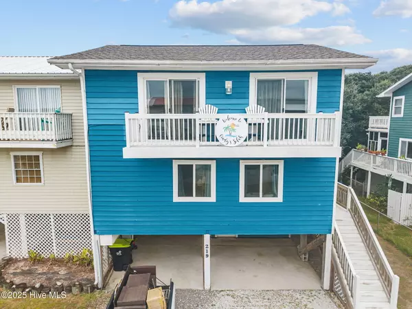 North Topsail Beach, NC 28460,219 Oyster LN
