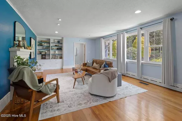 Sanford, NC 27330,620 Carr ST