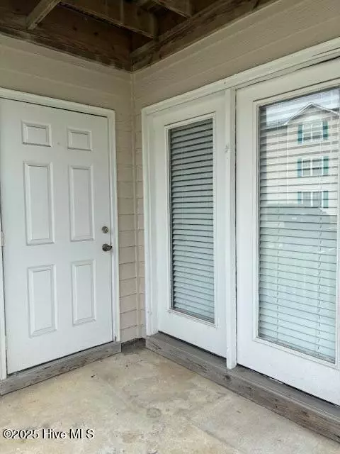 Wilmington, NC 28405,713 Clearwater CT #A