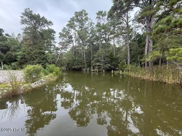Newport, NC 28570,107 Ricky LN