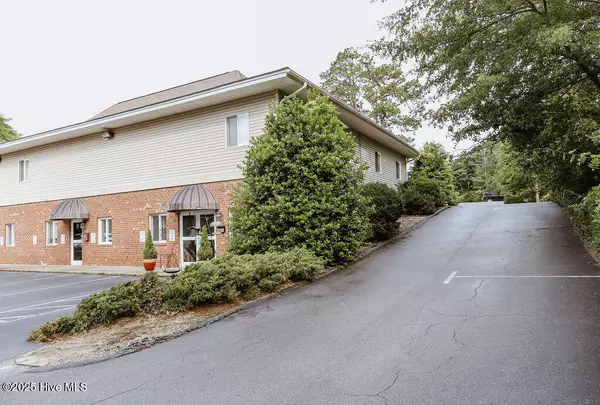 Southern Pines, NC 28387,1295 Old Us 1 HWY #Suite F